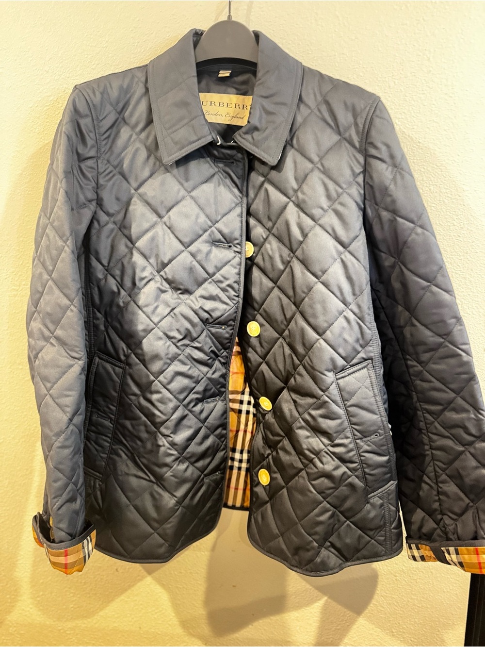 Burberry Navy Quilted Utility Jacket with Signature Check Trim - Picture 2 of 9